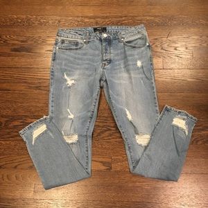 Men’s Ripped Jeans size 33 Forever 21